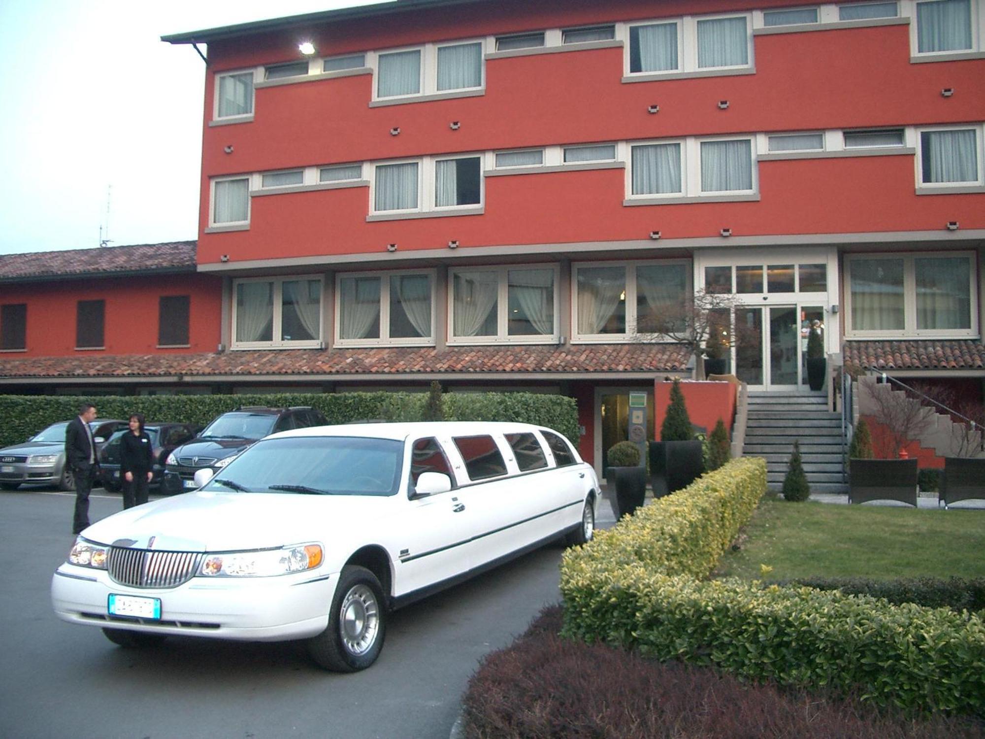 Hotel San Martino Boario Terme المظهر الخارجي الصورة