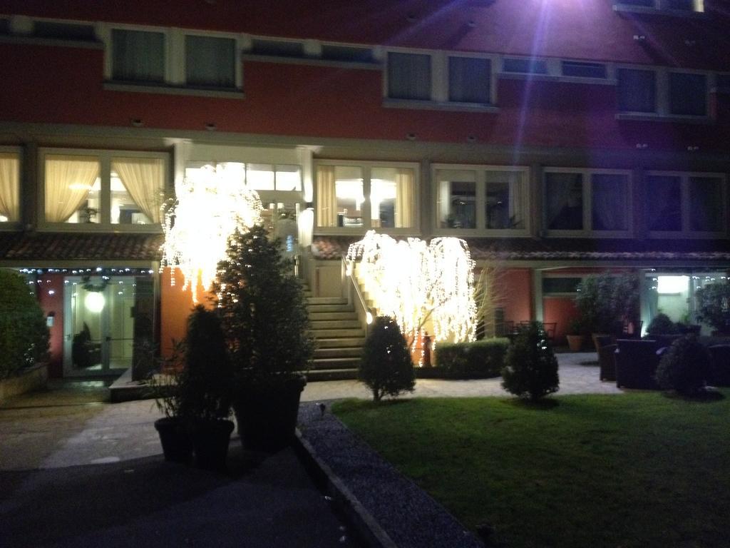 Hotel San Martino Boario Terme المظهر الخارجي الصورة